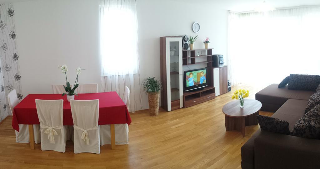 Apartment Kristijan Makarská Pokoj fotografie